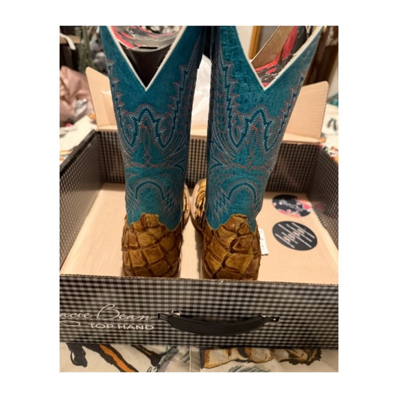 SOLD - Picture 6 of 8